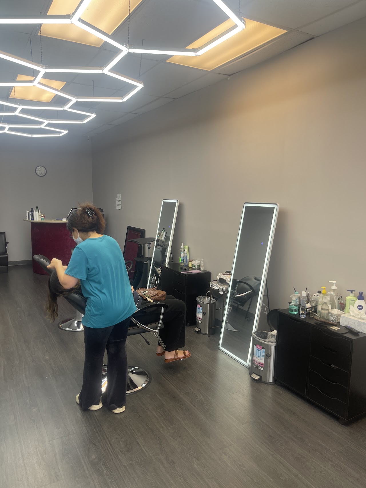 Looks Beauty Salon interior view in Tampa, Florida